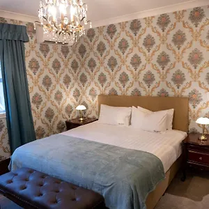 5* Bed & Breakfast Eliza's Manor